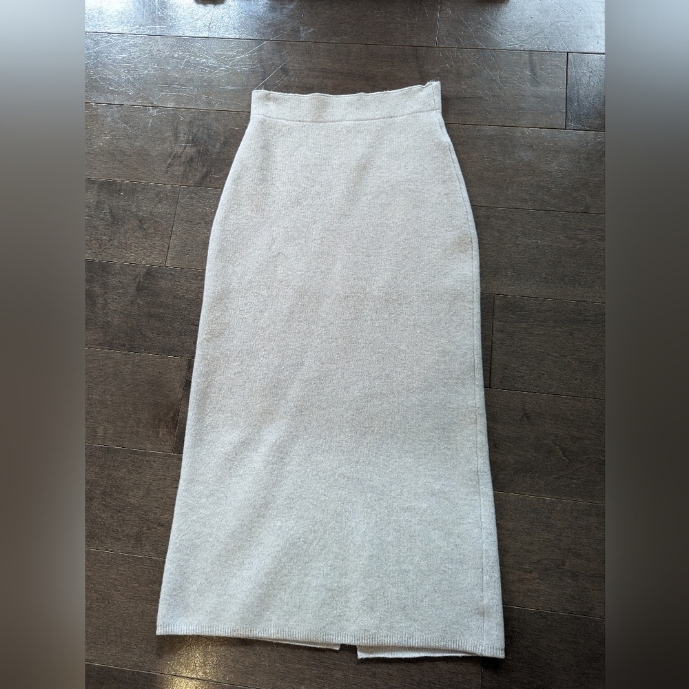 Babaton wool midi pencil skirt